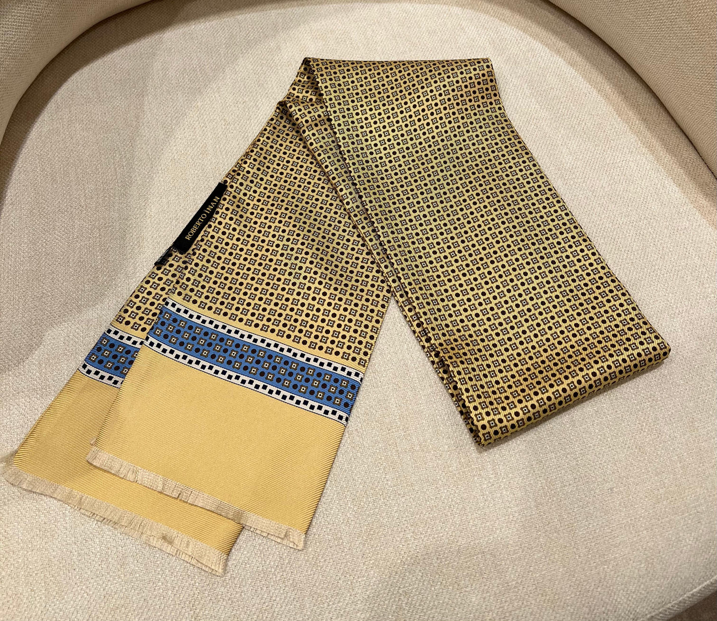 Seidenschal Geometrisch Gold