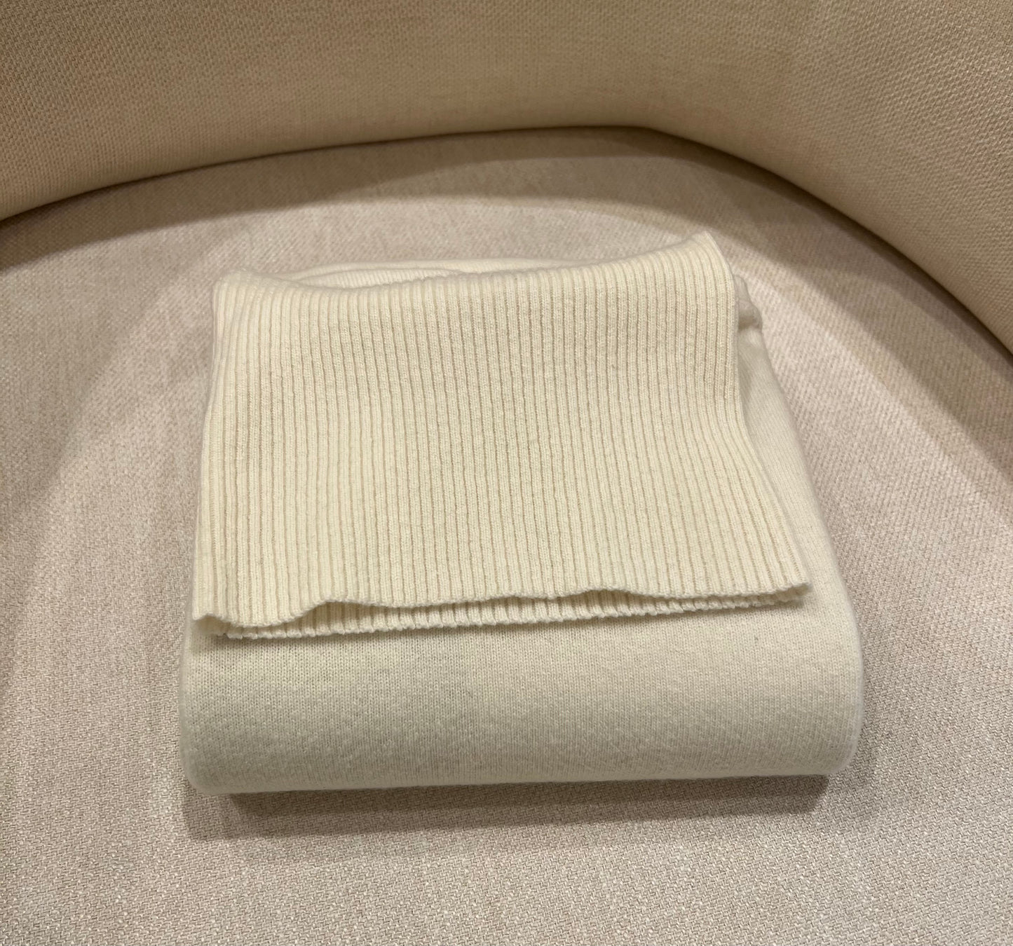 Rollkragenpullover Wollweiß