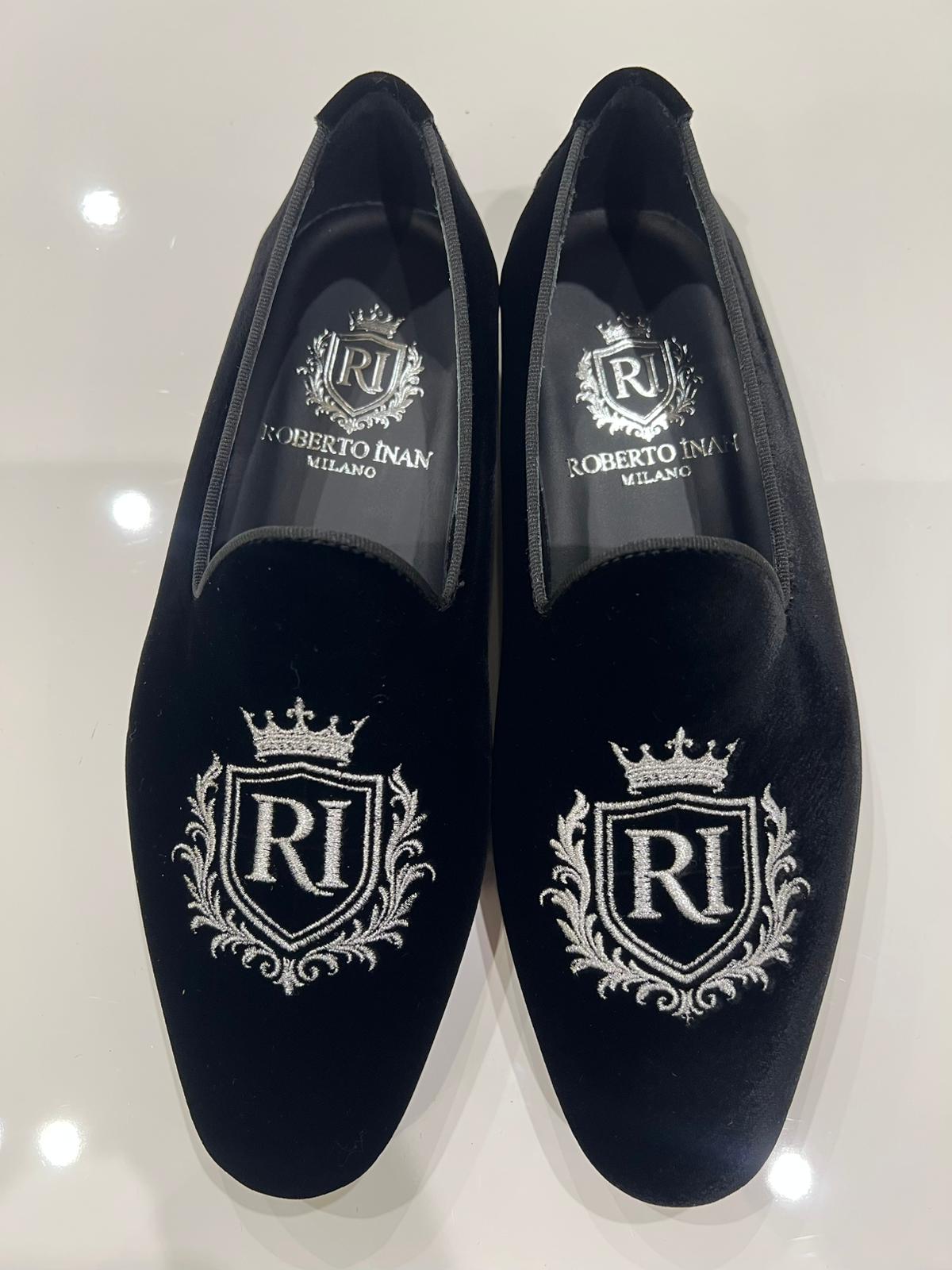 Smoking-Loafer Schwarz mit Wappen-Stickerei Silber